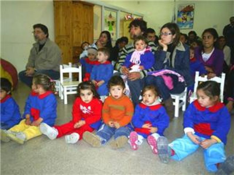NUEVA SALA EN EL JARDIN MATERNAL MUNICIPAL