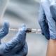 Por qué mueren personas vacunadas con las dos dosis