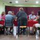 Ustarroz compartió un desayuno con jubilados del Centro Renacer