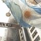 Tras la victoria de Milei las acciones de las empresas argentinas que cotizan en Wall Street se disparan hasta 18%