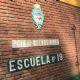 Exigen al municipio mejoras urgentes en la calle 11: el mal estado complica el acceso a la Escuela 19
