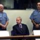 Milosevic acusó el miércoles al tribunal de crímenes de guerra de La Haya de ser parte de un 