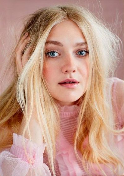 Nace Hannah Dakota Fanning