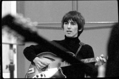 Nace George Harrison